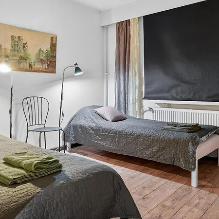 Apartament Keskustan Laeheisyydessae Omakotitalo 4 Mh *