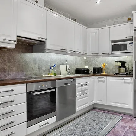Keskustan Laeheisyydessae Omakotitalo 4 Mh Apartament Sodankylä